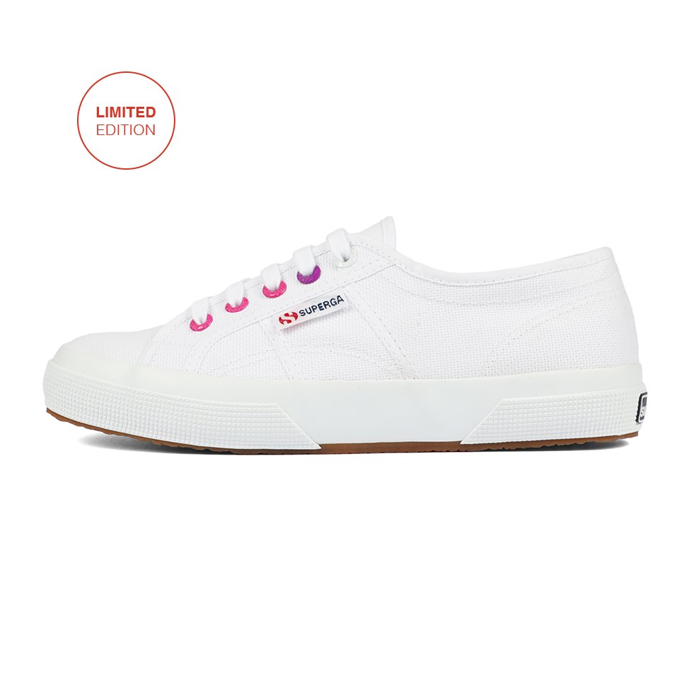 Superga 2750 Community – Demure Delight