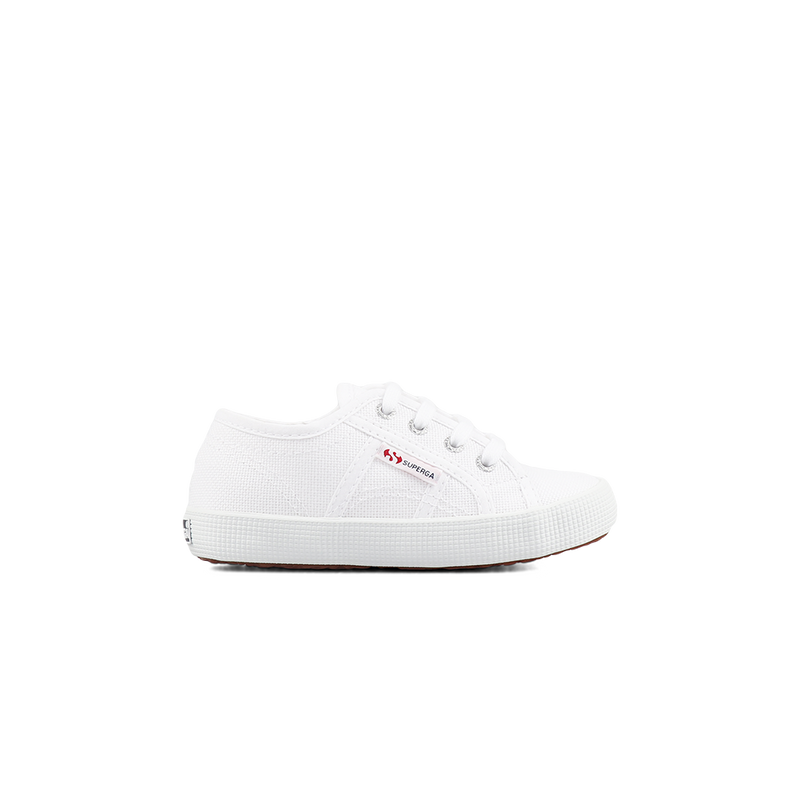 White tennis sales shoes superga