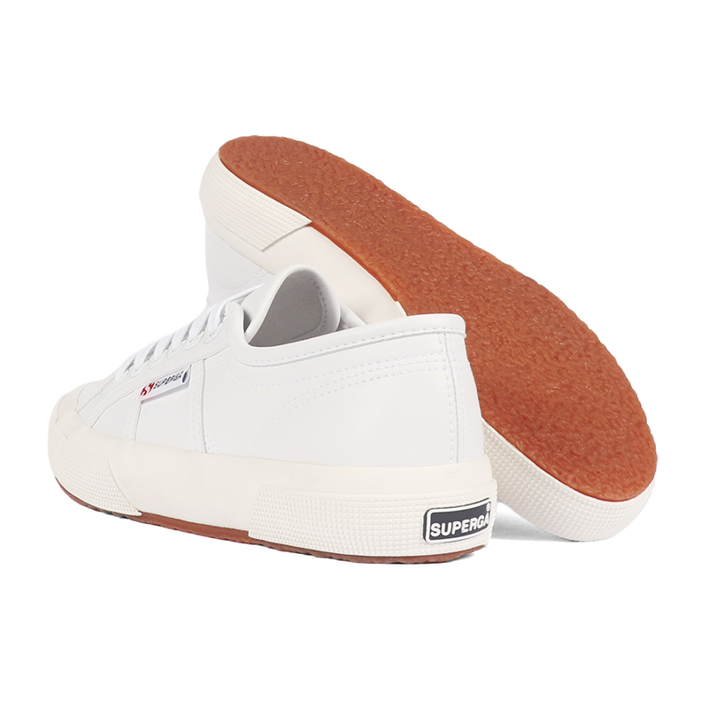 White leather discount superga womens