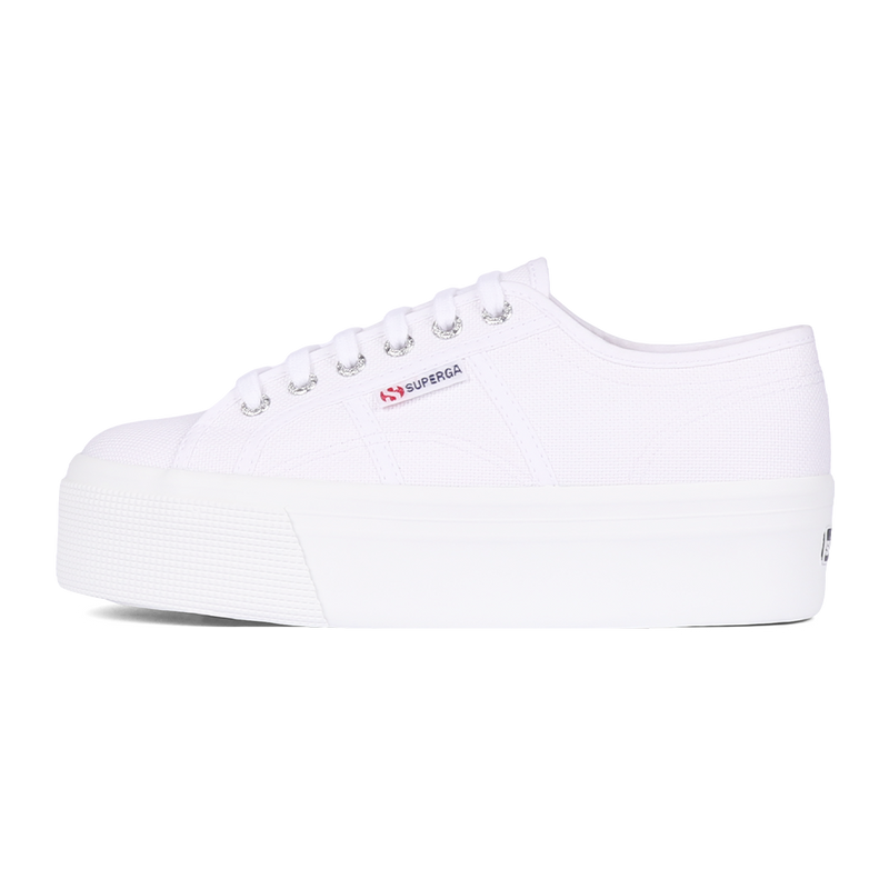 White pumps best sale superga
